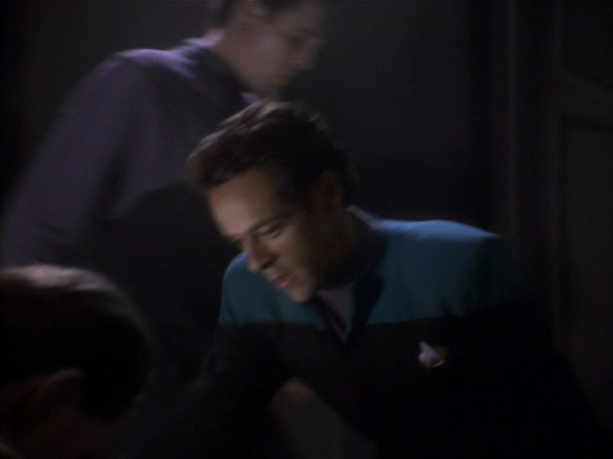 extant_StarTrekDS9_1x01-1x02-Emissary_6938.jpg
