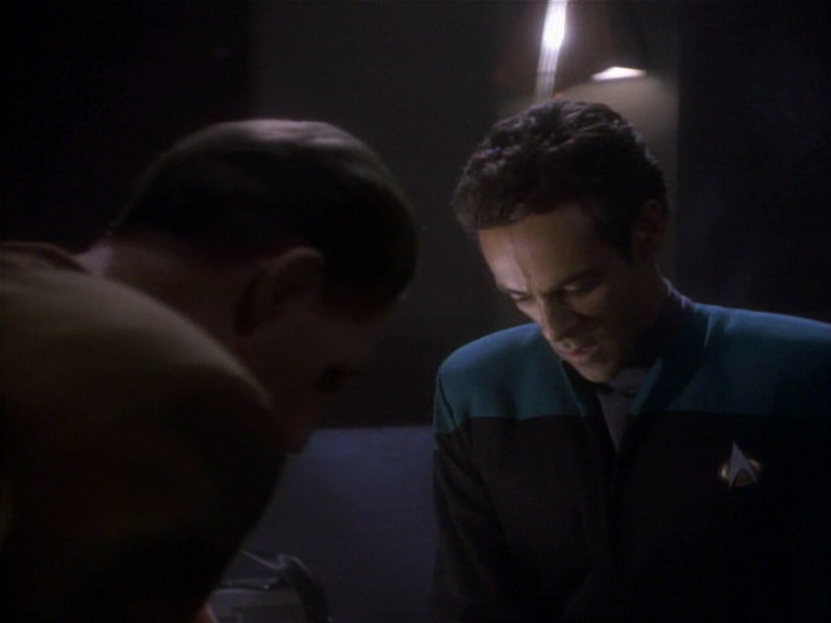 extant_StarTrekDS9_1x01-1x02-Emissary_6941.jpg