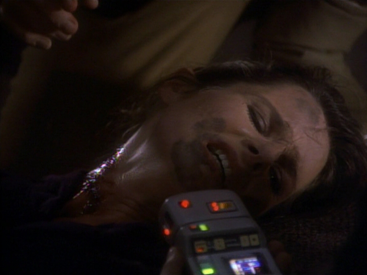 extant_StarTrekDS9_1x01-1x02-Emissary_6944.jpg
