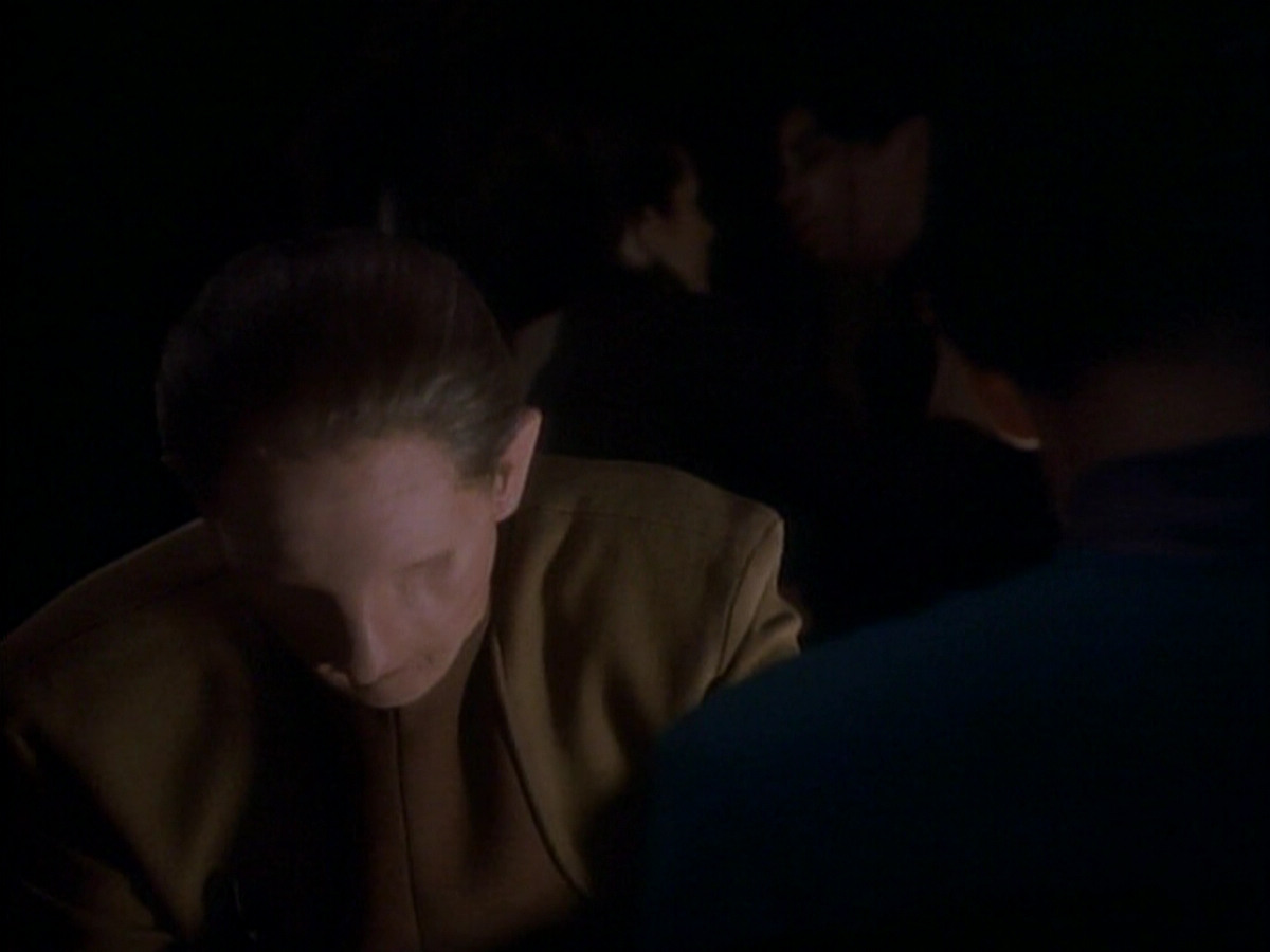 extant_StarTrekDS9_1x01-1x02-Emissary_6949.jpg