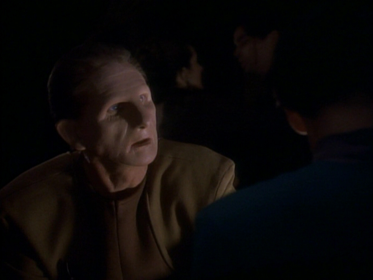 extant_StarTrekDS9_1x01-1x02-Emissary_6950.jpg