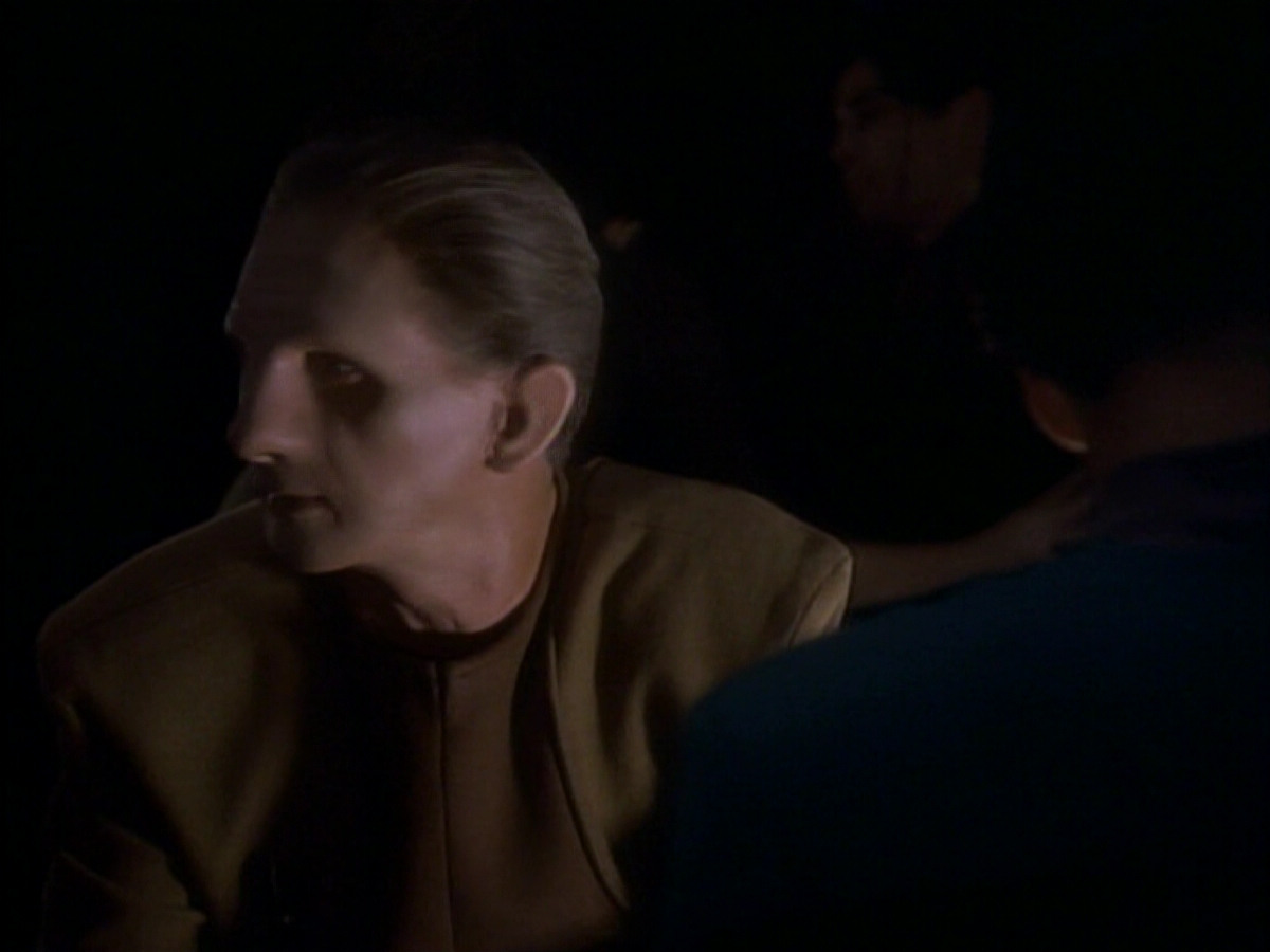 extant_StarTrekDS9_1x01-1x02-Emissary_6954.jpg