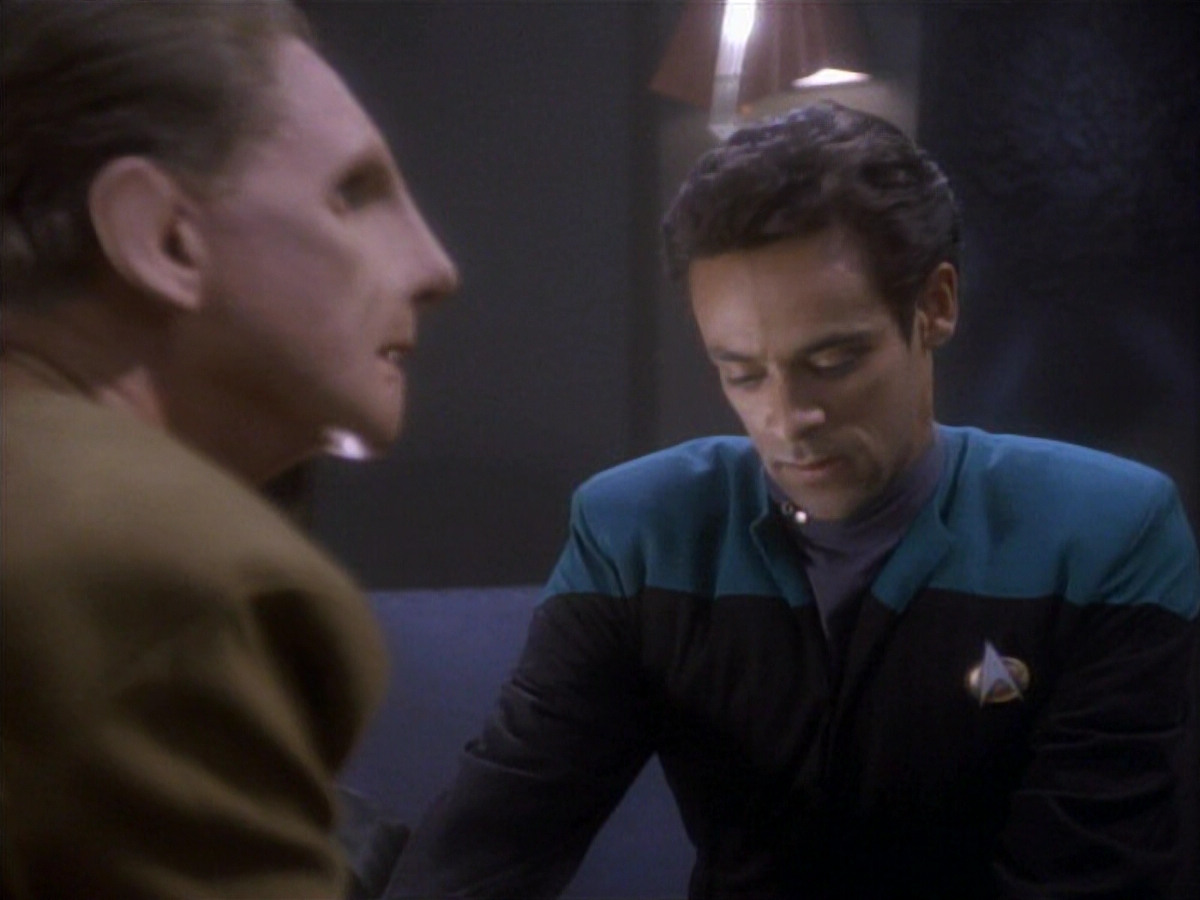 extant_StarTrekDS9_1x01-1x02-Emissary_6970.jpg