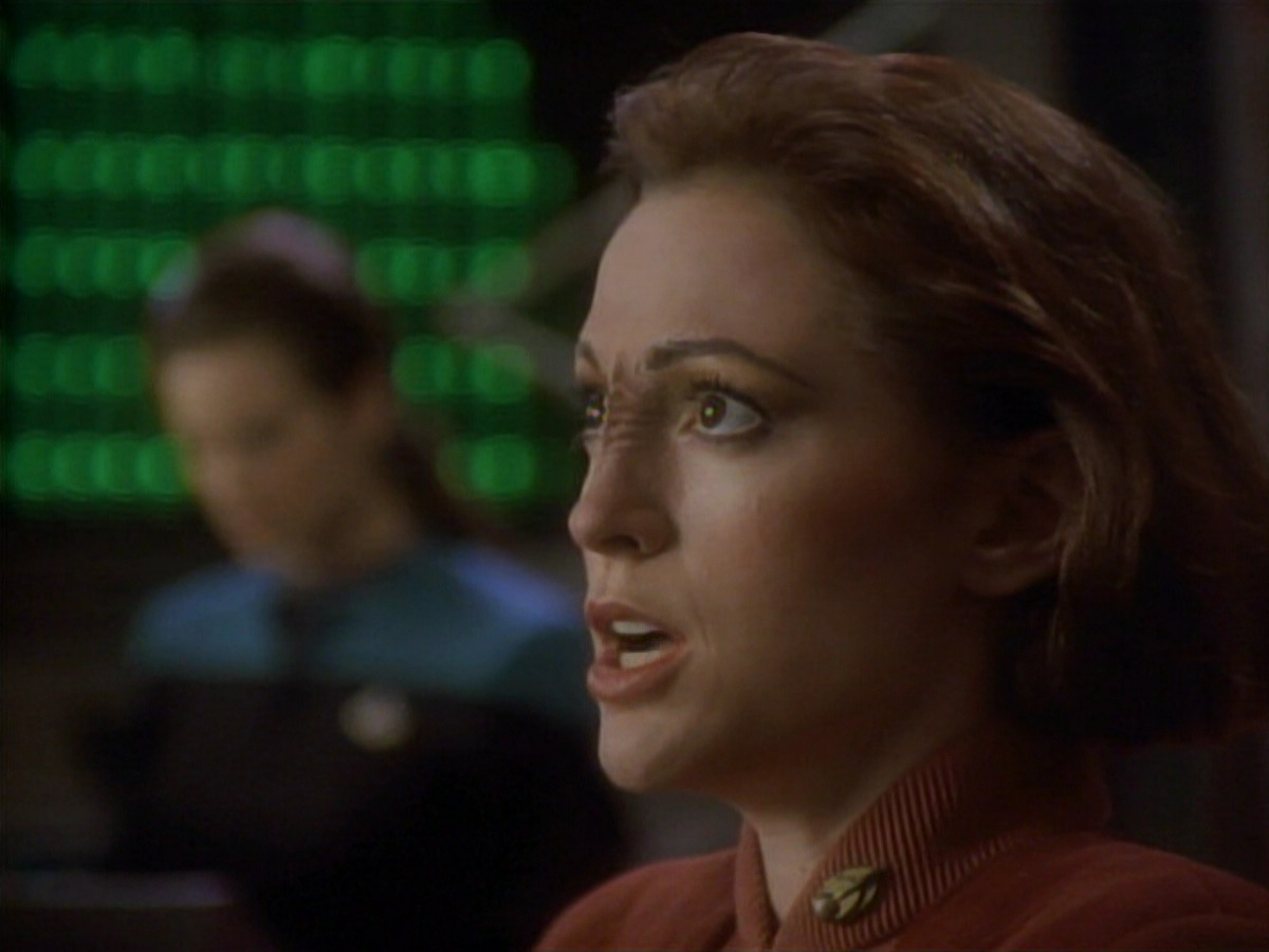 extant_StarTrekDS9_1x01-1x02-Emissary_6990.jpg
