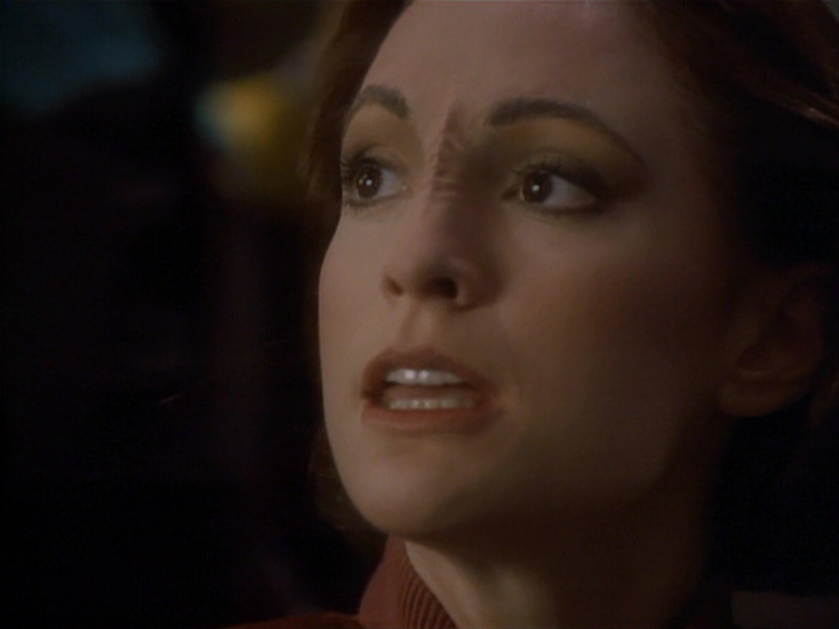 extant_StarTrekDS9_1x01-1x02-Emissary_7006.jpg