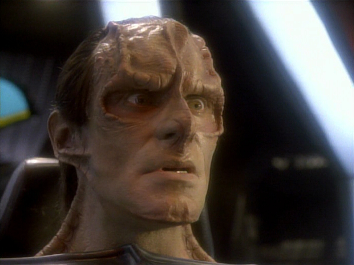 extant_StarTrekDS9_1x01-1x02-Emissary_7042.jpg