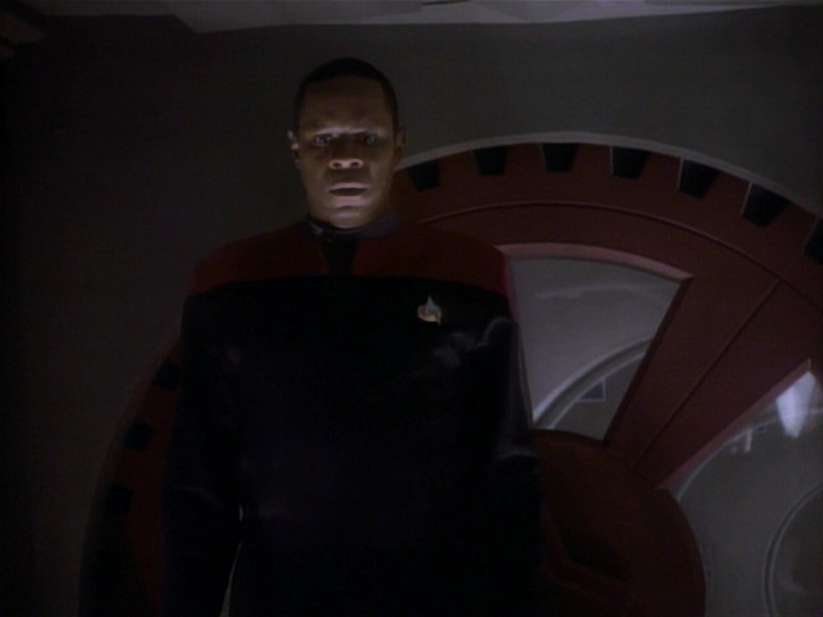extant_StarTrekDS9_1x01-1x02-Emissary_7098.jpg
