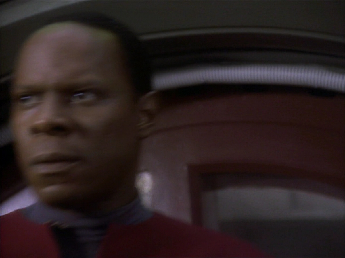 extant_StarTrekDS9_1x01-1x02-Emissary_7109.jpg