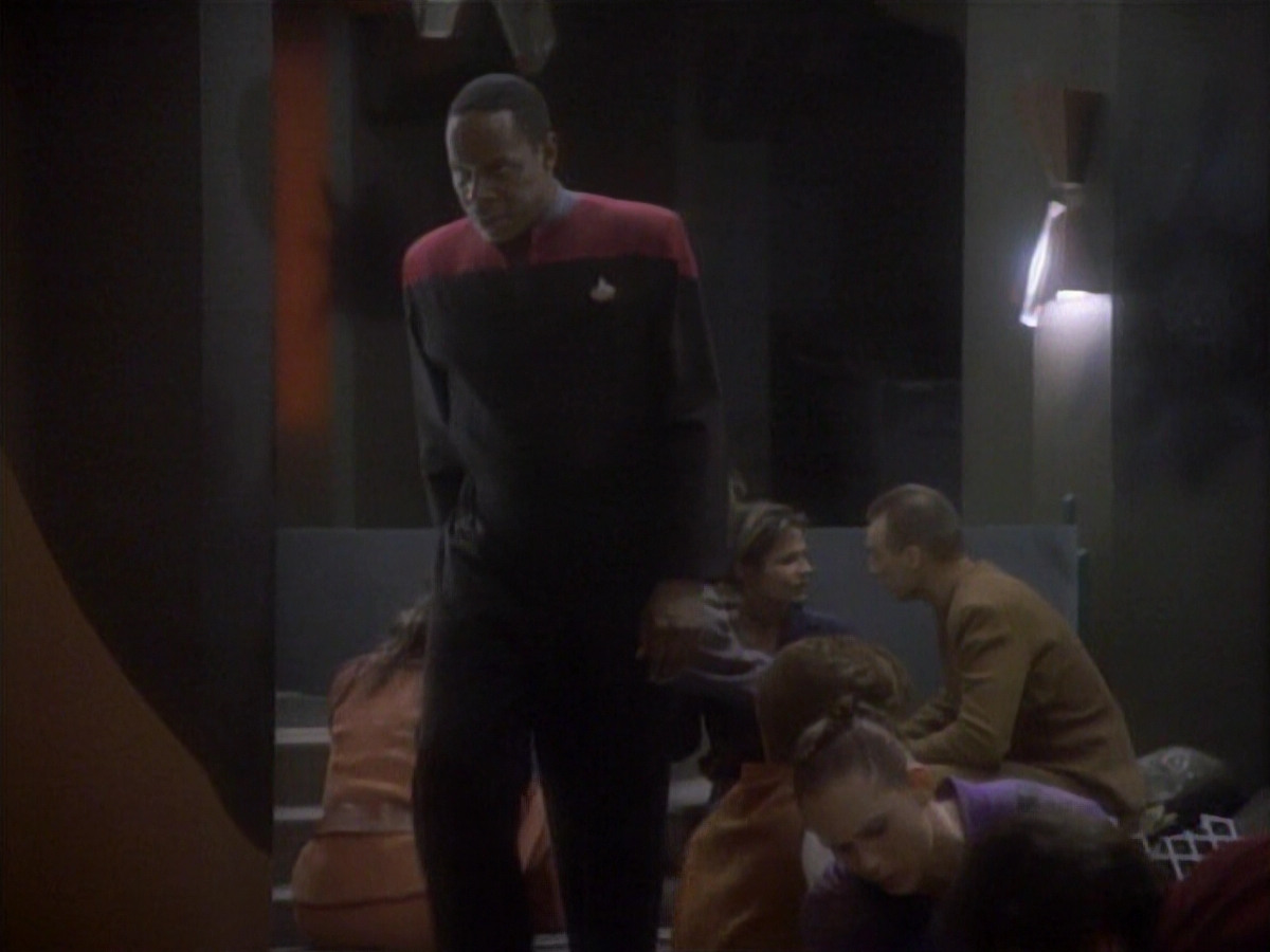 extant_StarTrekDS9_1x01-1x02-Emissary_7115.jpg