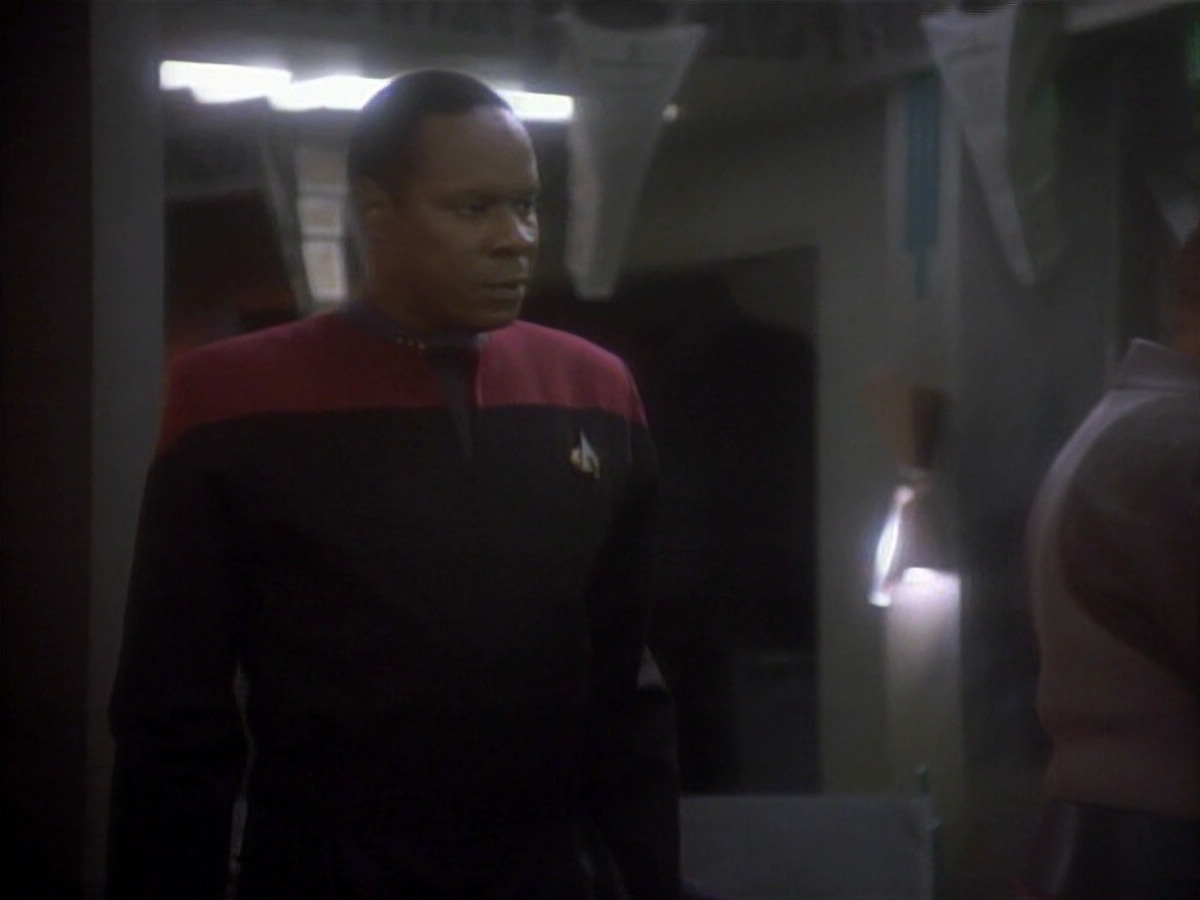 extant_StarTrekDS9_1x01-1x02-Emissary_7121.jpg