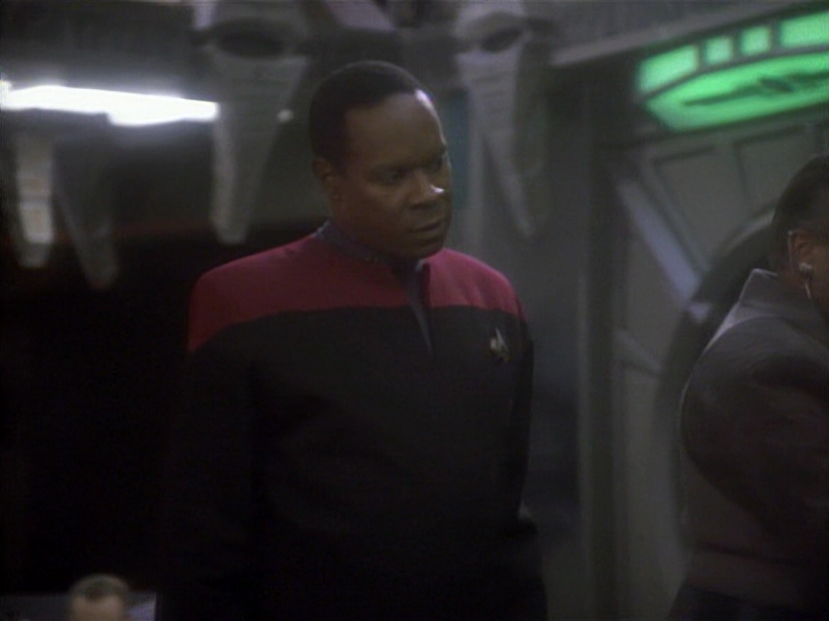 extant_StarTrekDS9_1x01-1x02-Emissary_7122.jpg