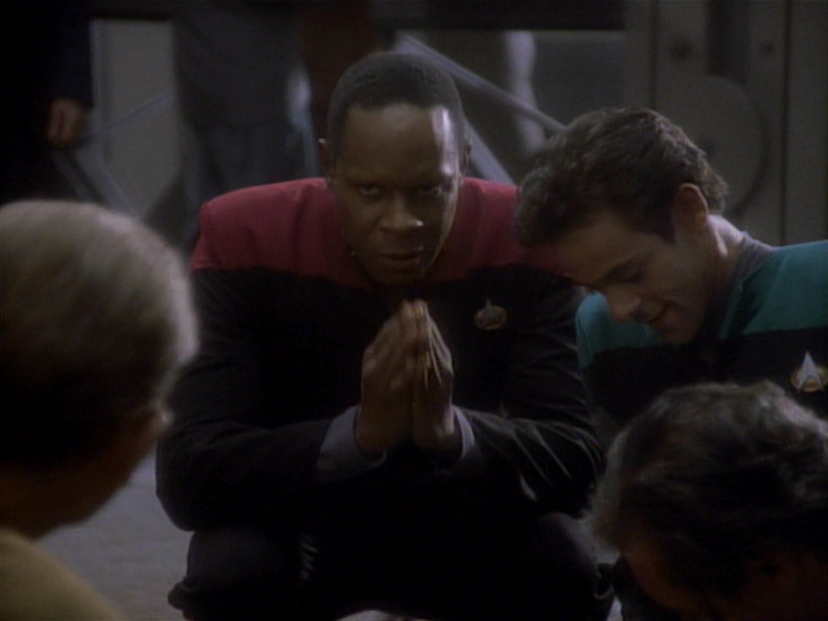 extant_StarTrekDS9_1x01-1x02-Emissary_7134.jpg
