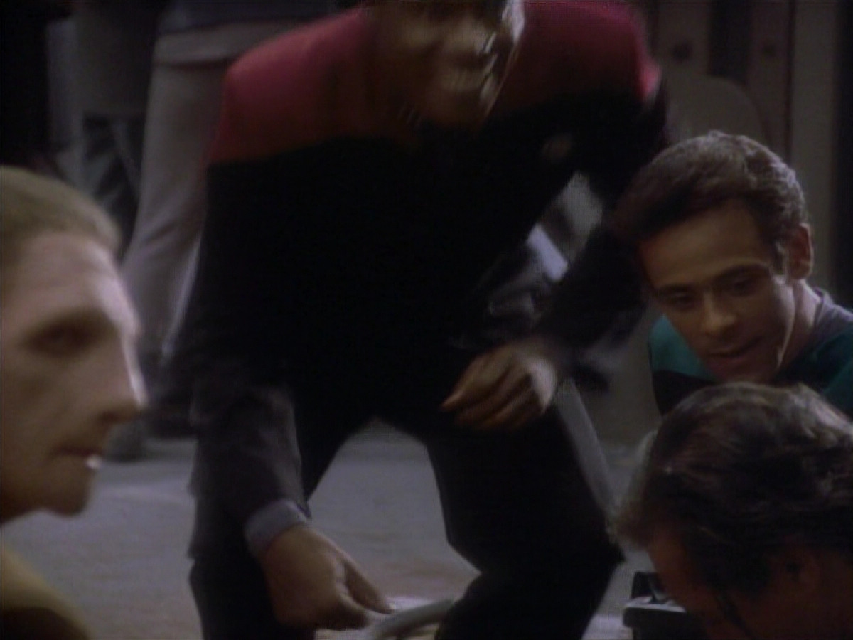 extant_StarTrekDS9_1x01-1x02-Emissary_7147.jpg