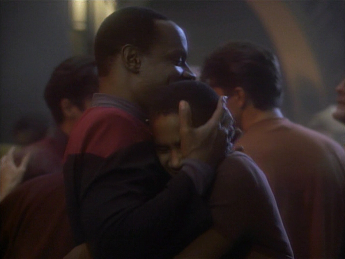 extant_StarTrekDS9_1x01-1x02-Emissary_7156.jpg
