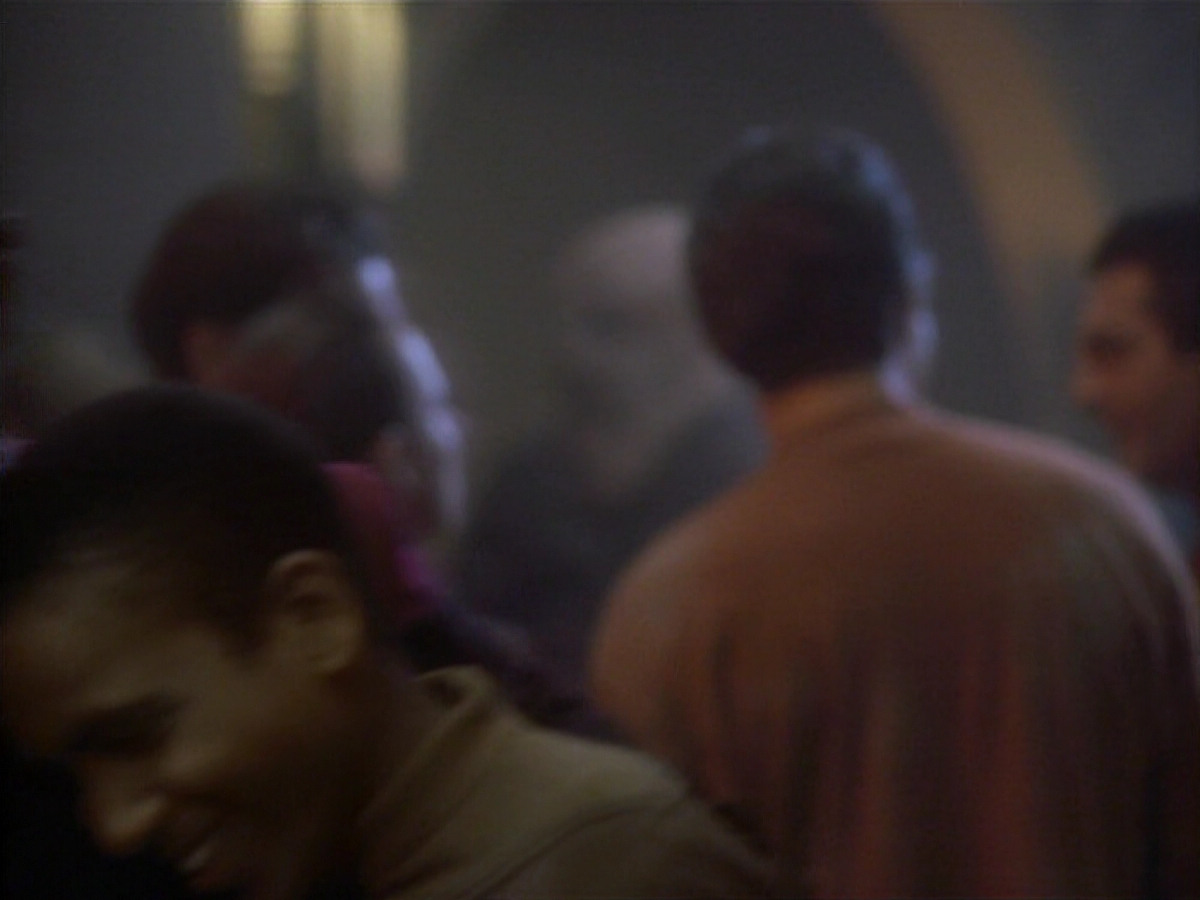 extant_StarTrekDS9_1x01-1x02-Emissary_7162.jpg