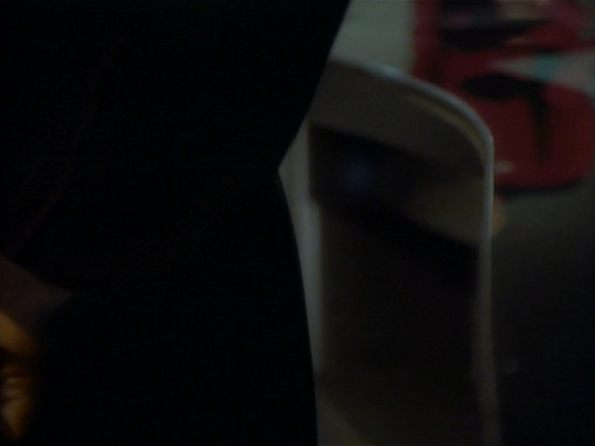 extant_StarTrekDS9_1x01-1x02-Emissary_7189.jpg