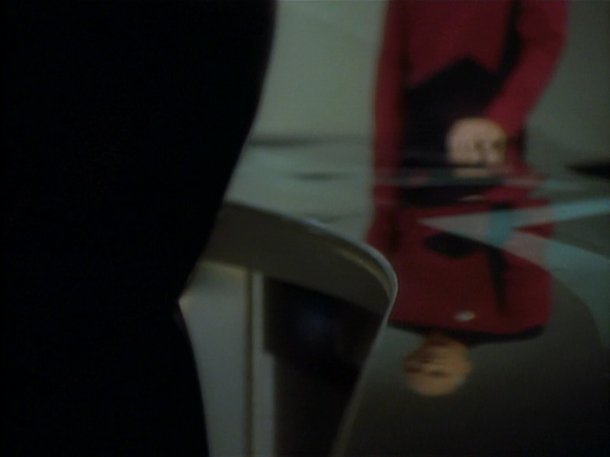 extant_StarTrekDS9_1x01-1x02-Emissary_7191.jpg