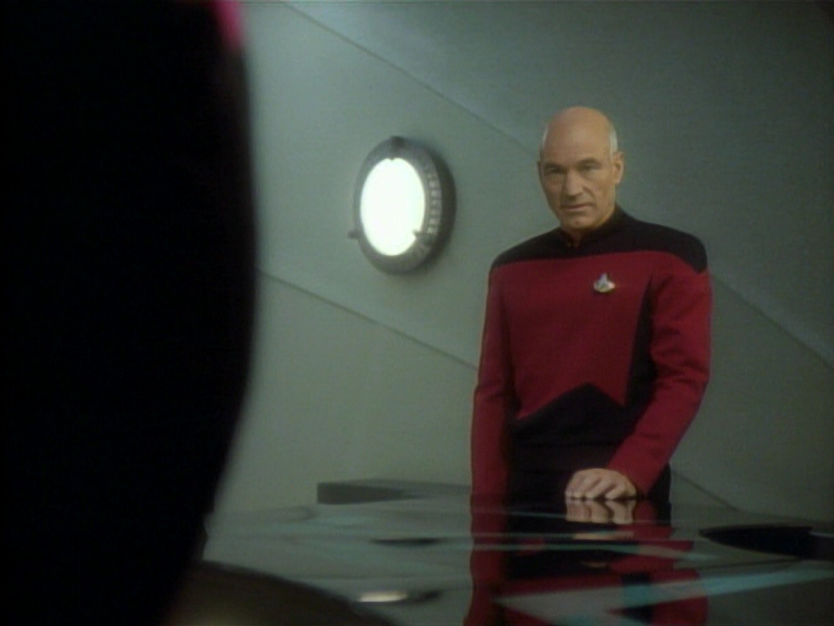 extant_StarTrekDS9_1x01-1x02-Emissary_7196.jpg