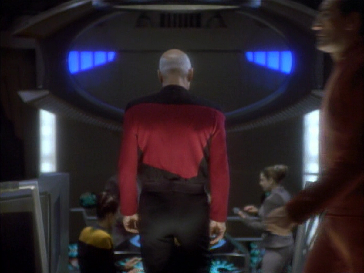 extant_StarTrekDS9_1x01-1x02-Emissary_7280.jpg