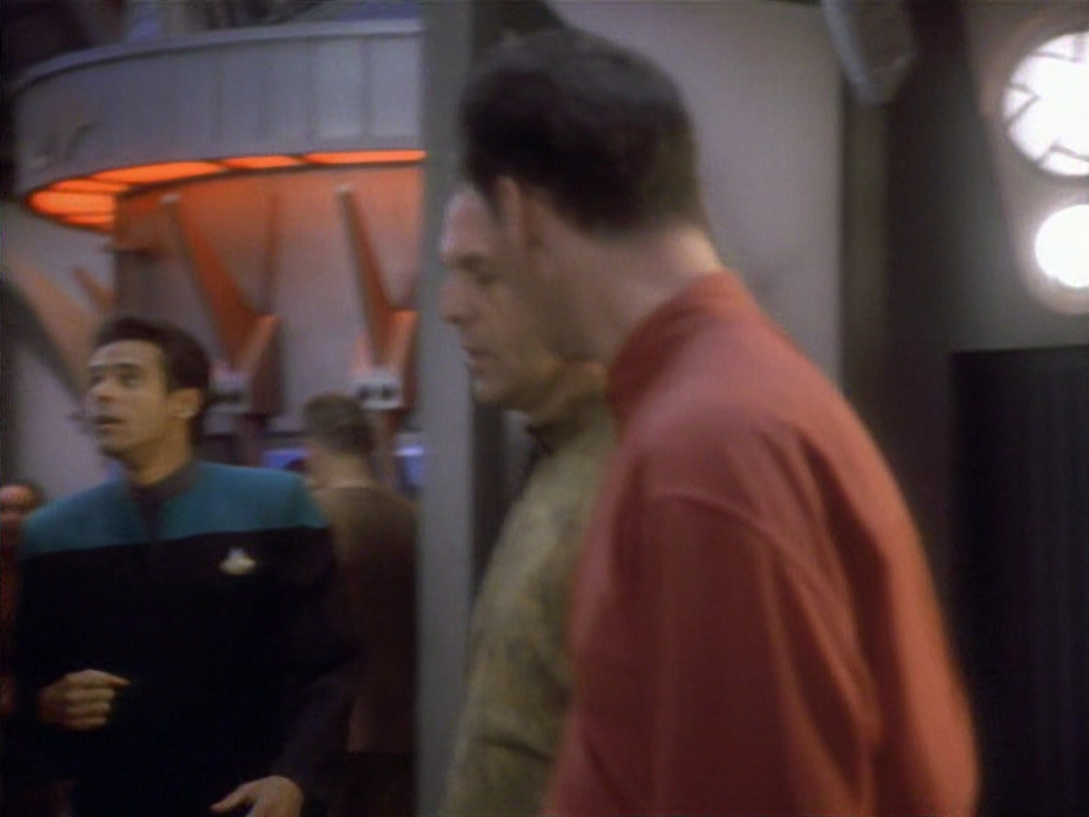 extant_StarTrekDS9_1x01-1x02-Emissary_7293.jpg