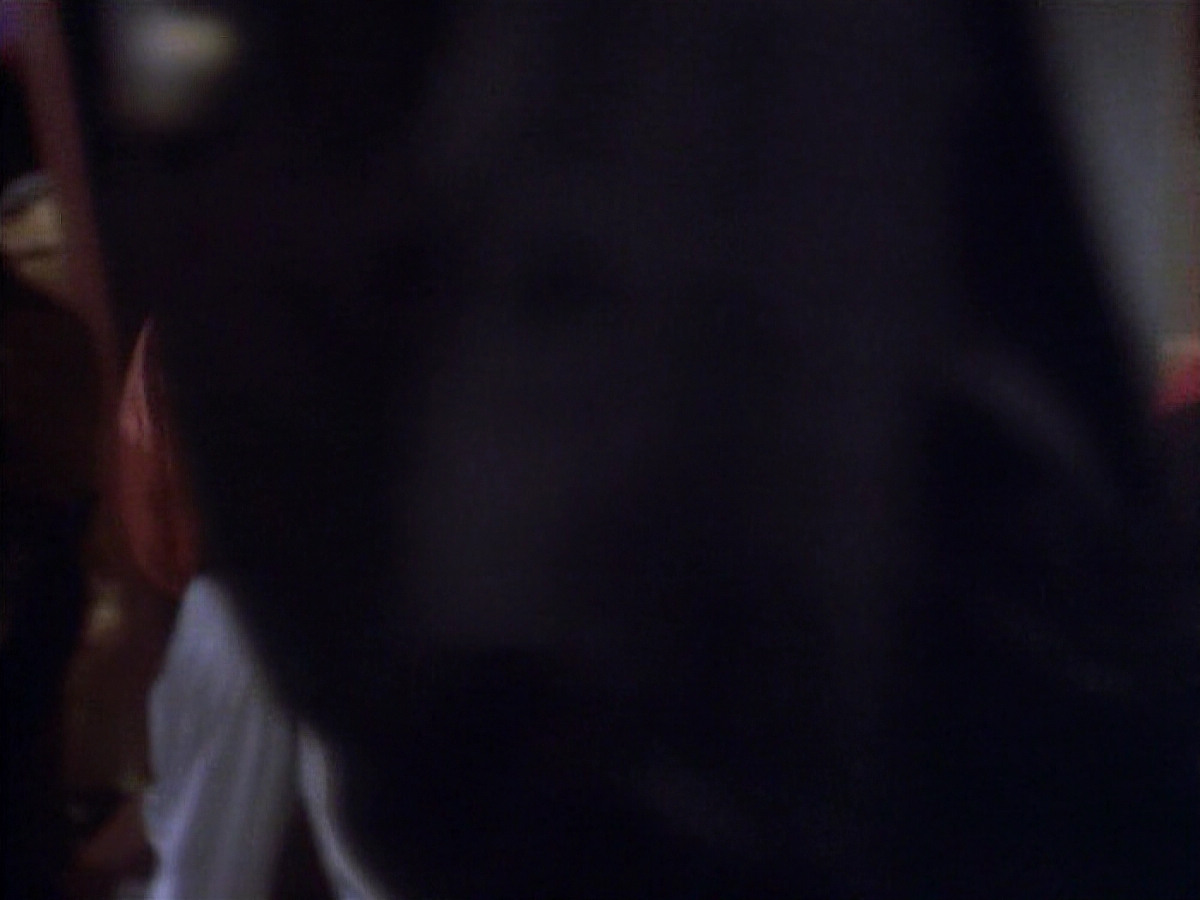 extant_StarTrekDS9_1x01-1x02-Emissary_7302.jpg