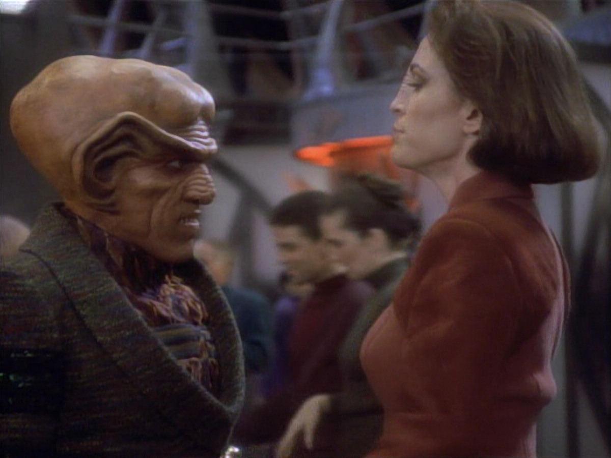 extant_StarTrekDS9_1x01-1x02-Emissary_7309.jpg