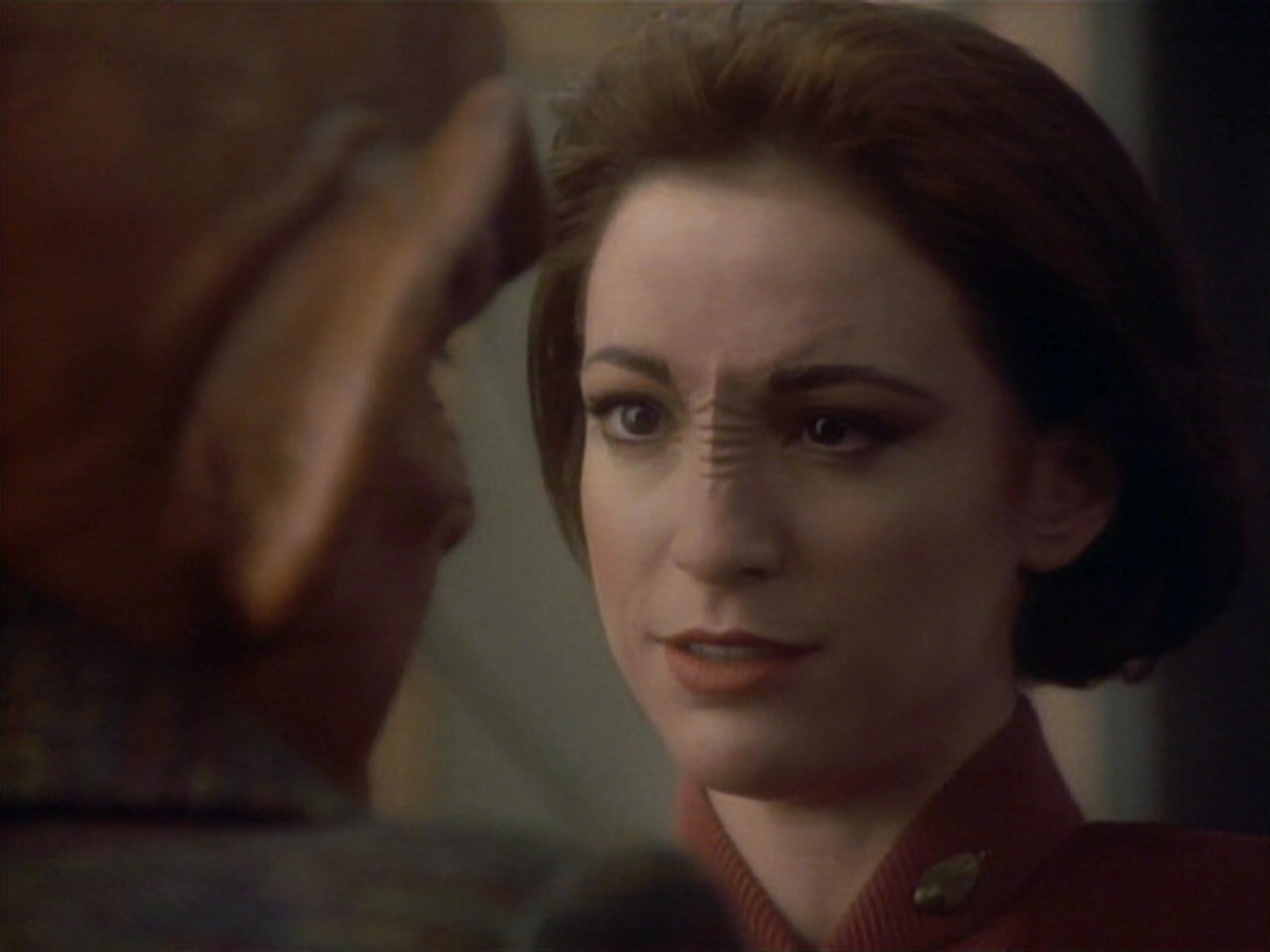 extant_StarTrekDS9_1x01-1x02-Emissary_7323.jpg