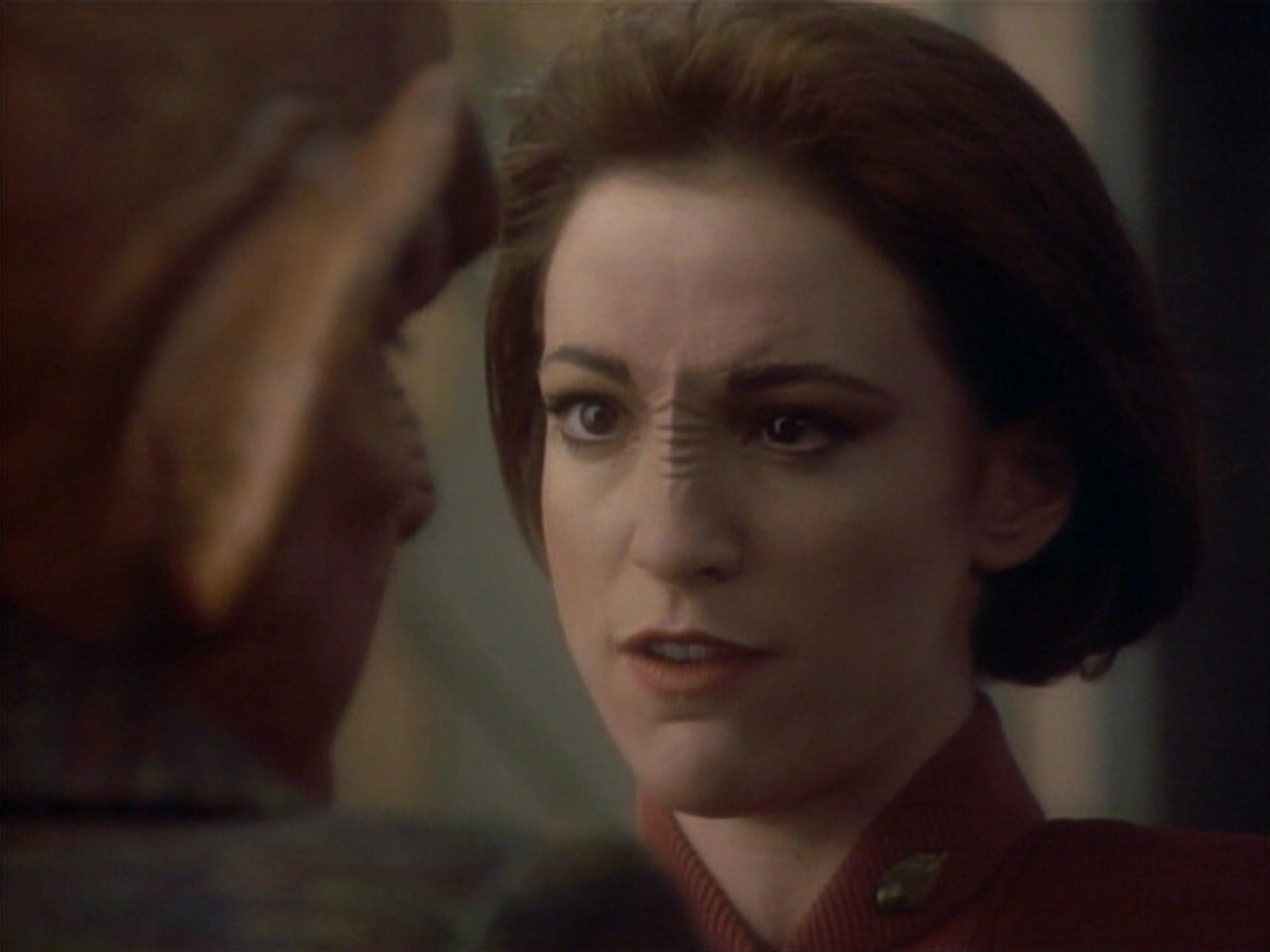 extant_StarTrekDS9_1x01-1x02-Emissary_7325.jpg