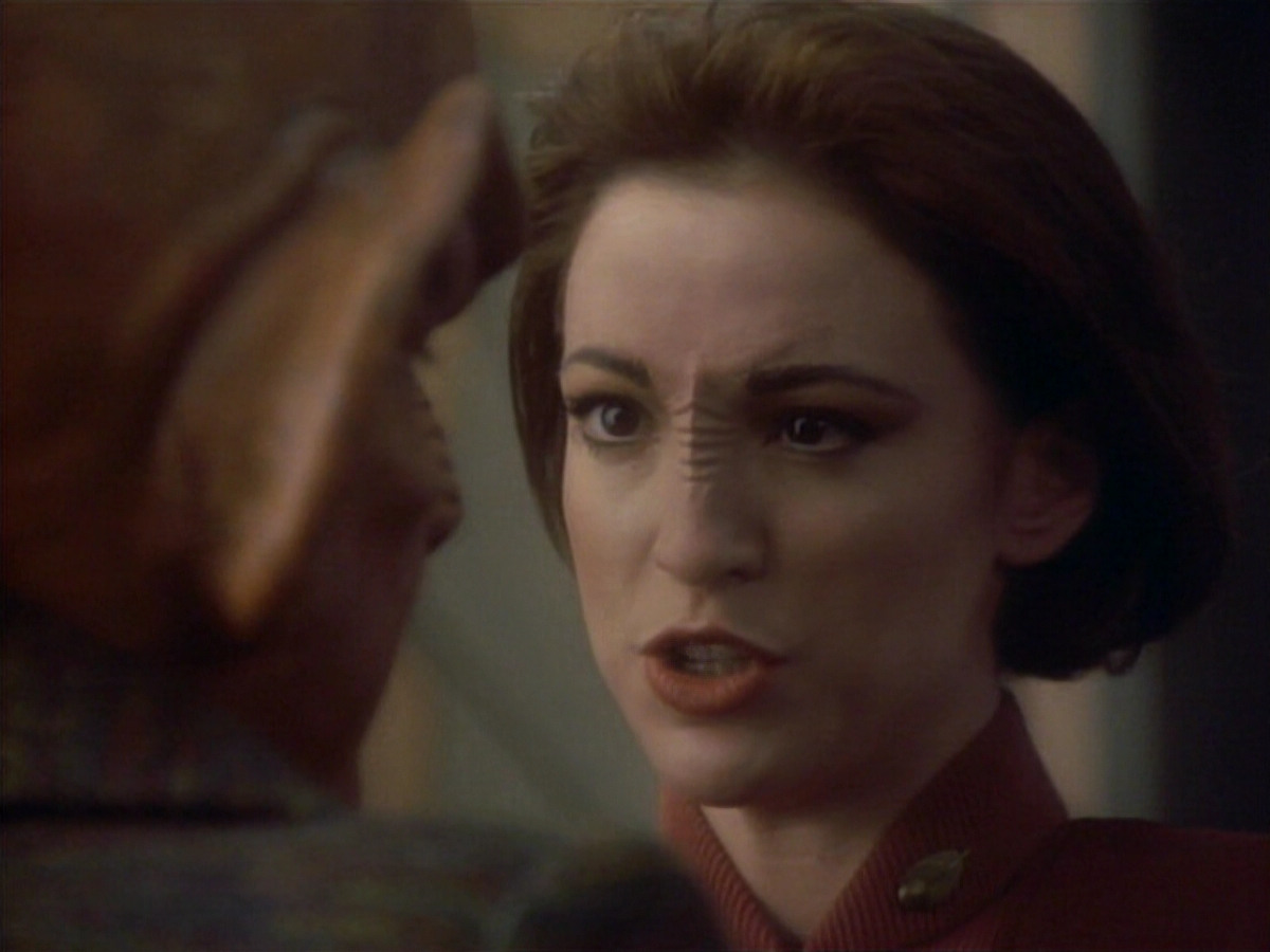extant_StarTrekDS9_1x01-1x02-Emissary_7327.jpg