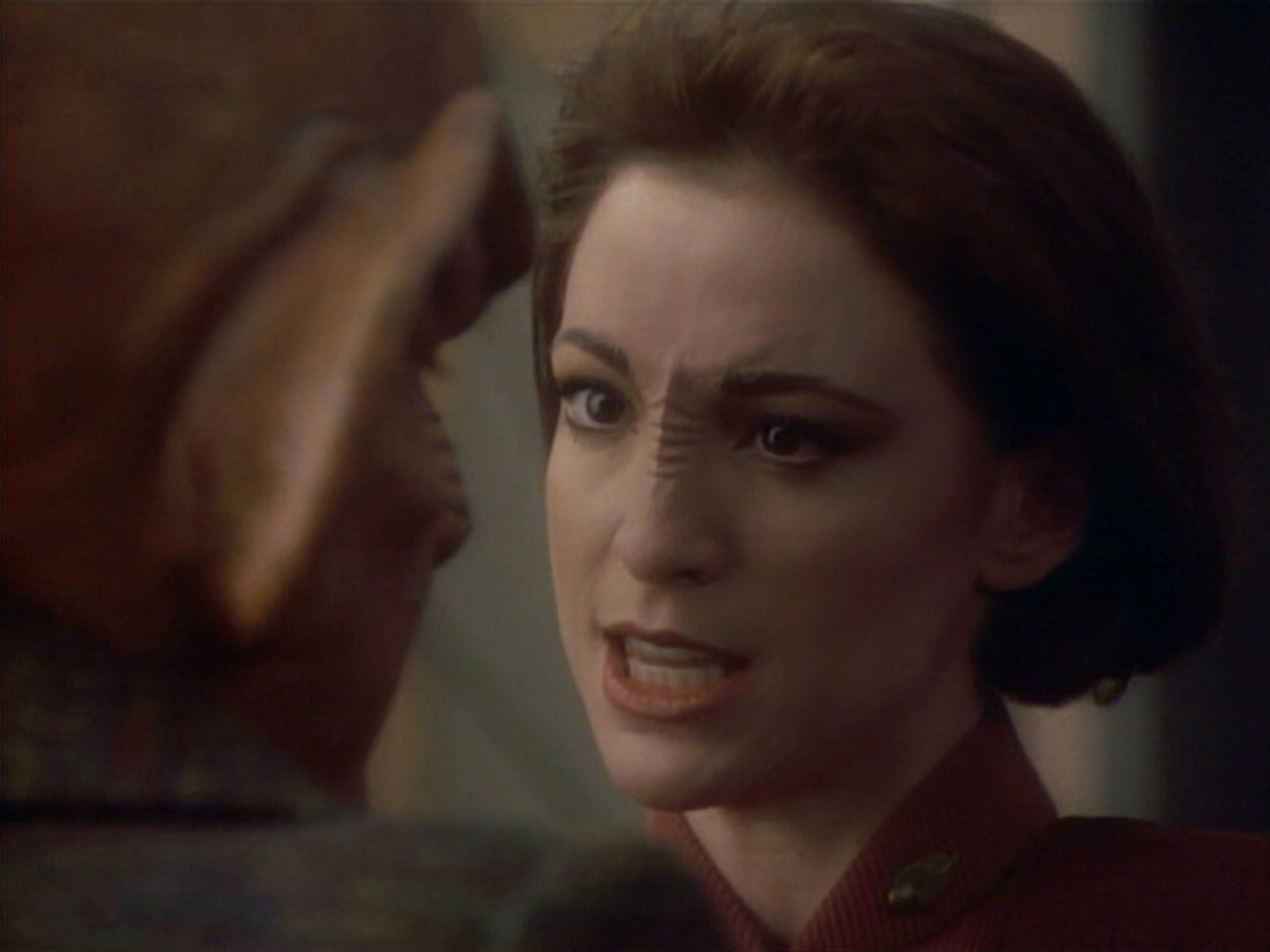 extant_StarTrekDS9_1x01-1x02-Emissary_7330.jpg