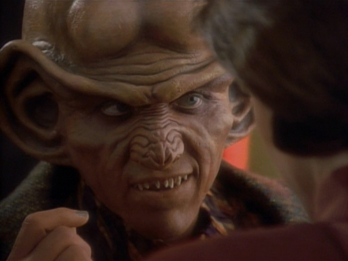 extant_StarTrekDS9_1x01-1x02-Emissary_7336.jpg