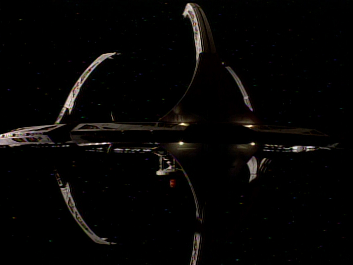extant_StarTrekDS9_1x01-1x02-Emissary_7382.jpg
