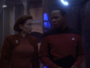 Filename=extant_StarTrekDS9_1x01-1x02-Emissary_1135.jpg
Filesize=136KiB
Dimensions=1200x900
Date added=May 22, 2019 extant_StarTrekDS9_1x01-1x02-Emissary_1135.jpg