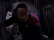 Filename=extant_StarTrekDS9_1x01-1x02-Emissary_1788.jpg
Filesize=144KiB
Dimensions=1200x900
Date added=May 22, 2019 extant_StarTrekDS9_1x01-1x02-Emissary_1788.jpg
