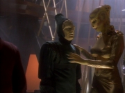 extant_StarTrekDS9_1x01-1x02-Emissary_2571.jpg