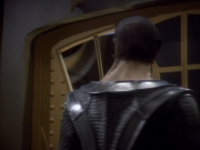 extant_StarTrekDS9_1x01-1x02-Emissary_3302.jpg