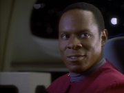 extant_StarTrekDS9_1x01-1x02-Emissary_4087.jpg