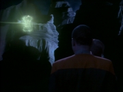 extant_StarTrekDS9_1x01-1x02-Emissary_4279.jpg
