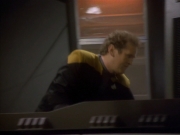 Filename=extant_StarTrekDS9_1x01-1x02-Emissary_6912.jpg
Filesize=131KiB
Dimensions=1200x900
Date added=May 22, 2019 extant_StarTrekDS9_1x01-1x02-Emissary_6912.jpg