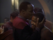 Filename=extant_StarTrekDS9_1x01-1x02-Emissary_7157.jpg
Filesize=127KiB
Dimensions=1200x900
Date added=May 22, 2019 extant_StarTrekDS9_1x01-1x02-Emissary_7157.jpg
