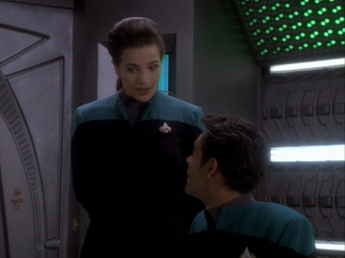 extant_StarTrekDS9_1x03-AManAlone_0162.jpg