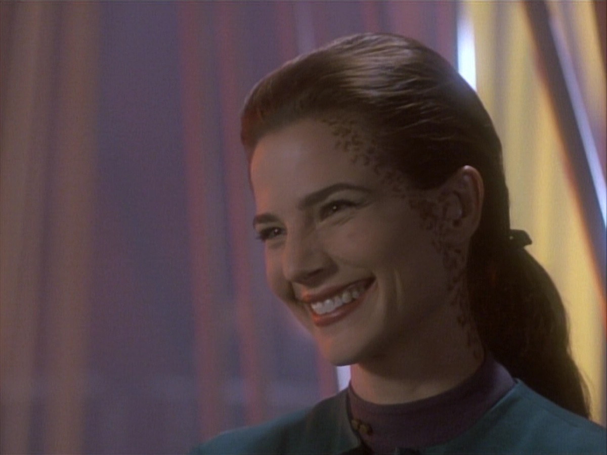 extant_StarTrekDS9_1x03-AManAlone_0475.jpg
