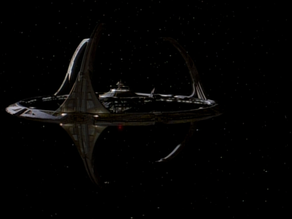 extant_StarTrekDS9_1x03-AManAlone_3603.jpg