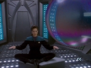 extant_StarTrekDS9_1x03-AManAlone_0002.jpg