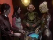 extant_StarTrekDS9_1x03-AManAlone_1833.jpg