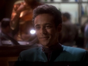 extant_StarTrekDS9_1x03-AManAlone_2783.jpg