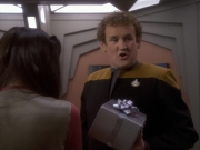 extant_StarTrekDS9_1x03-AManAlone_2892.jpg