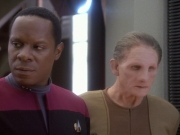extant_StarTrekDS9_1x03-AManAlone_3337.jpg