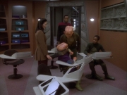 extant_StarTrekDS9_1x03-AManAlone_3547.jpg