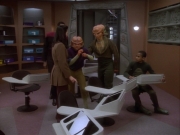 extant_StarTrekDS9_1x03-AManAlone_3550.jpg